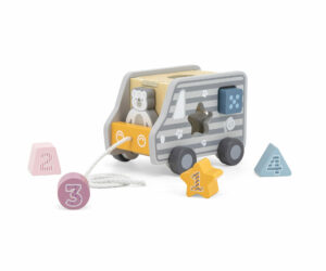 Wooden pull-a-long shape sorting truck: PolarB- Viga