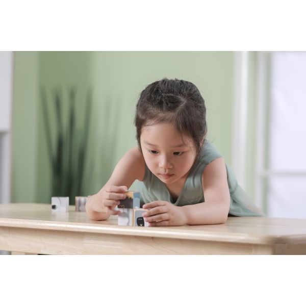 wooden-picture-puzzle-6-sided-animals-polarb- Viga