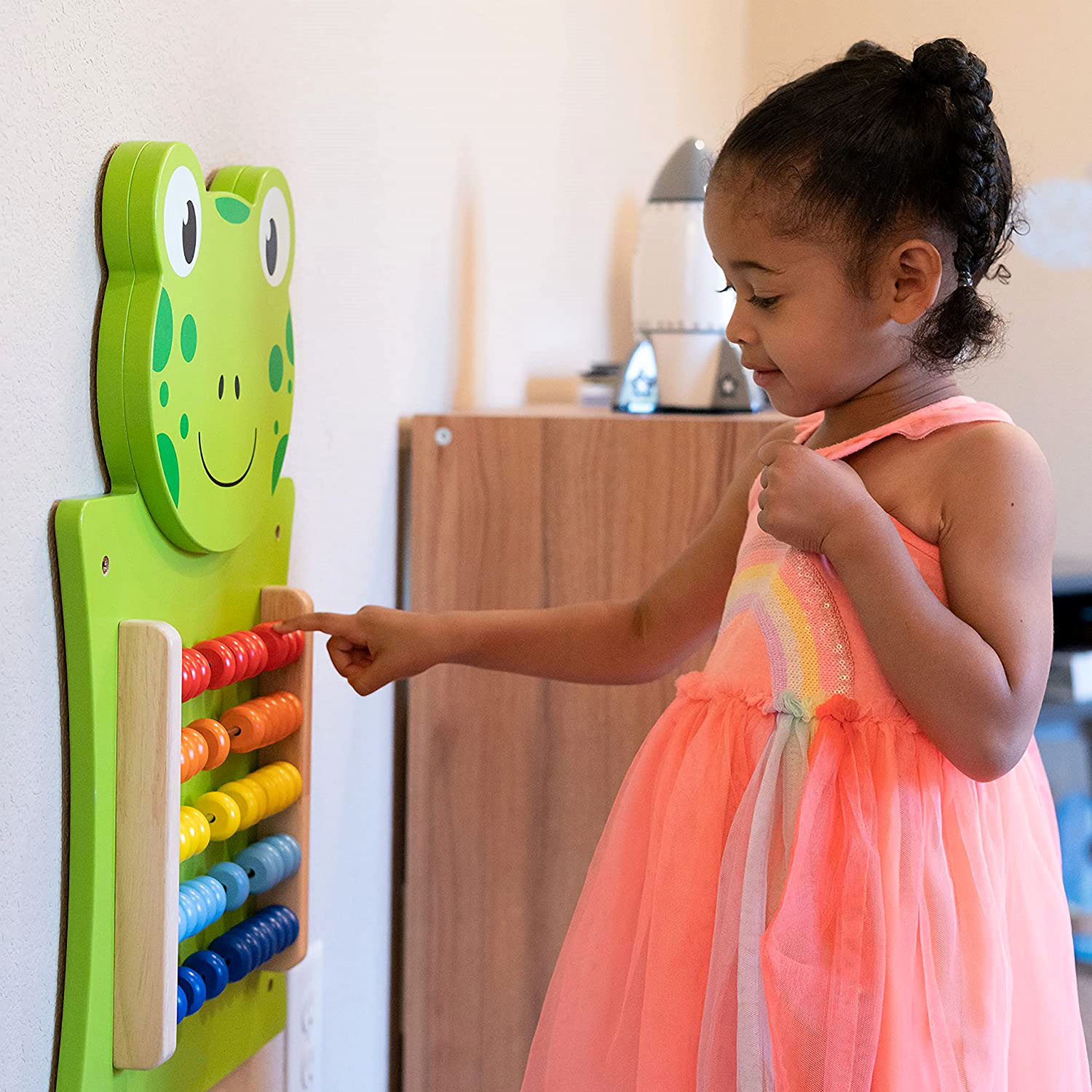 Viga – Wall Toy – Frog